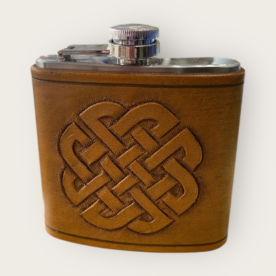 Irish Rose Celtic Knot Hip Flask